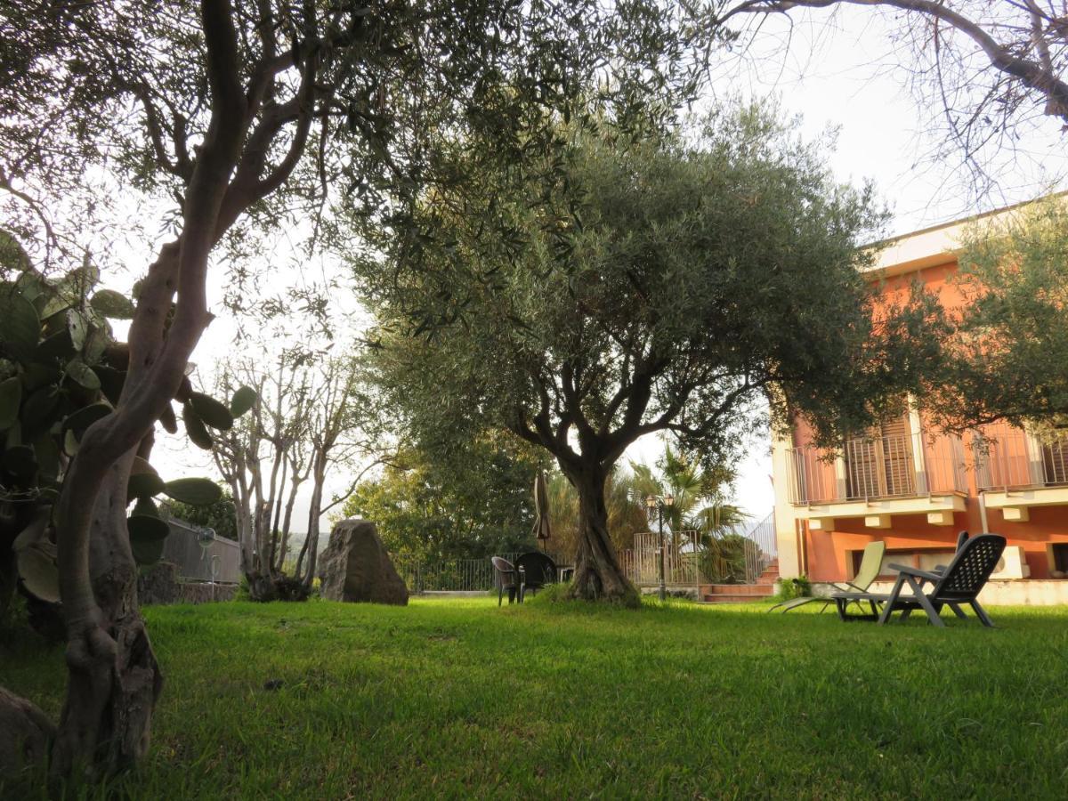 Case Vacanze Residence Trinacria Acireale Exterior foto