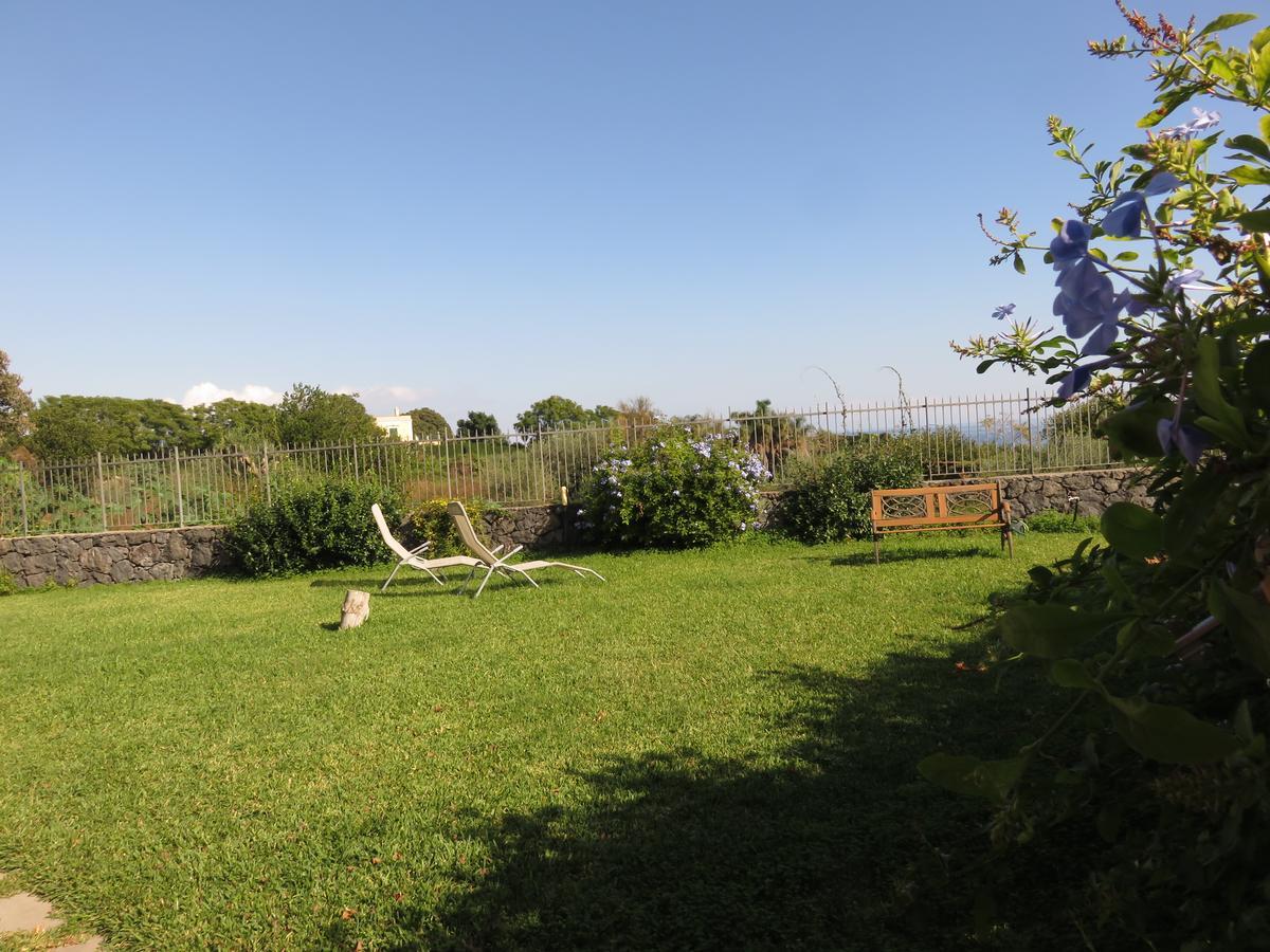 Case Vacanze Residence Trinacria Acireale Exterior foto