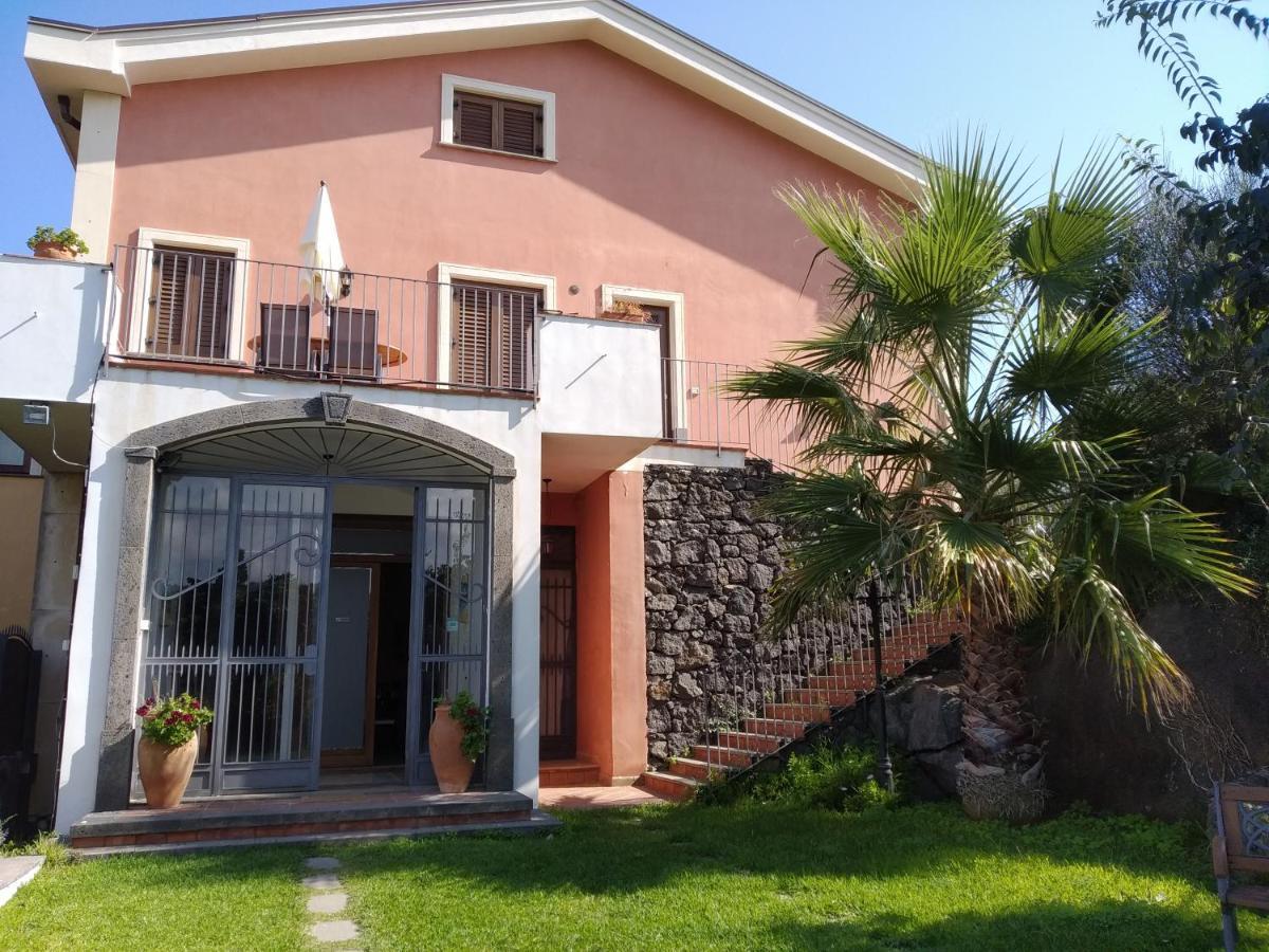 Case Vacanze Residence Trinacria Acireale Exterior foto